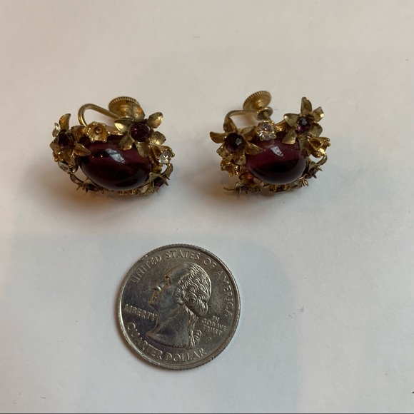 LOT 5 Five Pr Screw back Earrings Vintage Gold Tone Rhinestone Floral Black - Picture 2 of 14